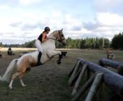 Alycia Burton Free Riding NZ