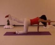 Tue etwas für deinen Rücken: Entspanne dein Kreuz, die Schultern und den Nacken. Stärke die Bauch- und Rückenmuskeln. Erhöhe deine Bewusstheit, deine Energie und Entspannung. Diese 20 Minuten Yoga sind auch für vollständige Anfänger geeignet. Du übst: Krokodilsübungen (Nakarasana) für die Entspannung im unteren Rücken, Schulter- und Nackenübungen, Katze (Majariasana) und Tiefenentspannung. Vorgeführt von Satyadevi, angeleitet von Sukadev Bretz von http://www.yoga-vidya.de . Mehr Yo