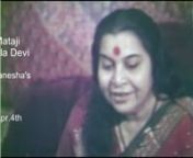 Excerpt of a talk by Shri Mataji Nirmala DevinOriginal talk: https://www.amruta.org/1981/04/04/shri-ganesha-gauri-puja-sydney-1981/ n_________________________________nJe vais donc vous raconter l&#39;histoire de la naissance de Shri Ganesha. C&#39;est très intéressant, c&#39;est très symbolique. C&#39;est le Christ, Il est l&#39;Oméga et Il est l&#39;Alpha et tout ce dont ils parlent. Ils ne savent pas de quoi ils parlent. Ils n&#39;ont qu&#39;une vision si courte de l&#39;ensemble. Ils ne connaissent pas du tout Ganesha, rien