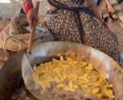 Hardworking aunty selling authentic banana chips #shorts from aunty banana