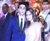 Aryan Khan looked like Shah Rukh Khan&#39;s spitting image as he attended an event with Gauri Khan. Gauri and Shah Rukh Khan&#39;s elder son Aryan is one popular star kid. Aryan enjoys a huge fan following on social media. For the uninitiated, Aryan lent his voice for the character of &#39;Simba&#39; in the Hindi version of the iconic movie The Lion King. Everyone was in awe of the star kid&#39;s voice which was similar to his father’s. Today, watch this video of Aryan with his mother Gauri Khan at an event where