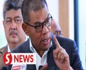 Home Minister Datuk Seri Saifuddin Nasution Ismail has requested a briefing from the police on the US Federal Bureau of Investigation&#39;s move to list three Malaysians on its consolidated terrorism watchlist.&#60;br/&#62;&#60;br/&#62;Read more at https://shorturl.at/ikyzY&#60;br/&#62;&#60;br/&#62;WATCH MORE: https://thestartv.com/c/news&#60;br/&#62;SUBSCRIBE: https://cutt.ly/TheStar&#60;br/&#62;LIKE: https://fb.com/TheStarOnline