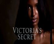 The new Very Sexy Collection, made its broadcast debut in August 2014 and features Supermodels Jasmine Tookes, Lily Aldridge, Martha Hunt and Candice Swanepoel
