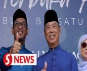 Bersatu will be implementing its decision on those who shifted their allegiance to the other side soon, says Tan Sri Muhyiddin Yassin.&#60;br/&#62;&#60;br/&#62;The Bersatu president was speaking to the media at the Bersatu Hari Raya Open House held at Fraser Valley in Selangor on Sunday (April 21).&#60;br/&#62;&#60;br/&#62;Read more at https://tinyurl.com/2s5xmxv4&#60;br/&#62;&#60;br/&#62;WATCH MORE: https://thestartv.com/c/news&#60;br/&#62;SUBSCRIBE: https://cutt.ly/TheStar&#60;br/&#62;LIKE: https://fb.com/TheStarOnline