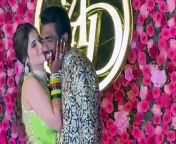 Inside Glimpse of Arti Singh And Dipak Chauhan Grand Sangeet Ceremony from parul chauhan nude
