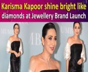 Karisma Kapoor, the Bollywood luminary, radiated elegance at the grand opening of the Jewellery Brand Launch in Mumbai. She arrived exuding confidence, ready to rival even the most glamorous Hollywood stars with her impeccable style. Dressed in a stunning black off-shoulder gown, adorned with a striking oversized bow that gracefully extended into a long train, she epitomized vintage Hollywood glamour. Completing her look with captivating statement earrings and a breathtaking necklace, she effortlessly captivated the attention of all present.&#60;br/&#62;&#60;br/&#62;#karishmakapoor #fashion #ootd#entertainmentnews #trending #viralvideo
