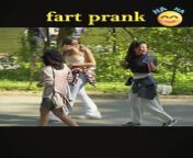 Dont laughing - fart prank 253
