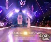 DWTS 2022: Daniel Durant y Britt Stewart Vals Vienés (Semana 9) &#124; Dancing With The Stars ✰