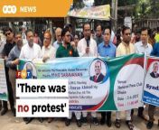Human resources minister M Saravanan has denied being greeted by protesters in Bangladesh yesterday, saying the group was there only to “welcome” him to the country’s capital of Dhaka. &#60;br/&#62;&#60;br/&#62;Read More:&#60;br/&#62;https://www.freemalaysiatoday.com/category/nation/2022/06/03/saravanan-denies-being-greeted-by-protesters-in-bangladesh/&#60;br/&#62;&#60;br/&#62;Laporan Lanjut:&#60;br/&#62;https://www.freemalaysiatoday.com/category/bahasa/tempatan/2022/06/03/bukan-bantah-tapi-mereka-sambut-saya-saravanan-pertikai-laporan-fmt-mengenai-lawatan-dhaka/&#60;br/&#62;&#60;br/&#62;Free Malaysia Today is an independent, bi-lingual news portal with a focus on Malaysian current affairs.&#60;br/&#62;&#60;br/&#62;Subscribe to our channel - http://bit.ly/2Qo08ry&#60;br/&#62;------------------------------------------------------------------------------------------------------------------------------------------------------&#60;br/&#62;Check us out at https://www.freemalaysiatoday.com&#60;br/&#62;Follow FMT on Facebook: http://bit.ly/2Rn6xEV&#60;br/&#62;Follow FMT on Dailymotion: https://bit.ly/2WGITHM&#60;br/&#62;Follow FMT on Twitter: http://bit.ly/2OCwH8a &#60;br/&#62;Follow FMT on Instagram: https://bit.ly/2OKJbc6&#60;br/&#62;Follow FMT Lifestyle on Instagram: https://bit.ly/39dBDbe&#60;br/&#62;Follow FMT Ohsem on Instagram: https://bit.ly/32KIasG&#60;br/&#62;Follow FMT Telegram - https://bit.ly/2VUfOrv&#60;br/&#62;------------------------------------------------------------------------------------------------------------------------------------------------------&#60;br/&#62;Download FMT News App:&#60;br/&#62;Google Play – http://bit.ly/2YSuV46&#60;br/&#62;App Store – https://apple.co/2HNH7gZ&#60;br/&#62;Huawei AppGallery - https://bit.ly/2D2OpNP&#60;br/&#62;&#60;br/&#62;#FMTNews #MSaravanan #No25Syndicate #Bangladesh
