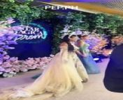 Former “Pinoy Big Brother: Kumunity Season 10” housemates Gabby Birkin and Tiff Ronato at #StarMagicalProm2024 #FairyTaleBeginning #PEPAtStarMagicalProm2024#EntertainmentNewsPH #PEPNews #newsph &#60;br/&#62;&#60;br/&#62;Video: Khryzztine Baylon&#60;br/&#62;&#60;br/&#62;Subscribe to our YouTube channel! https://www.youtube.com/@pep_tv&#60;br/&#62;&#60;br/&#62;Know the latest in showbiz at http://www.pep.ph&#60;br/&#62;&#60;br/&#62;Follow us! &#60;br/&#62;Instagram: https://www.instagram.com/pepalerts/ &#60;br/&#62;Facebook: https://www.facebook.com/PEPalerts &#60;br/&#62;Twitter: https://twitter.com/pepalerts&#60;br/&#62;&#60;br/&#62;Visit our DailyMotion channel! https://www.dailymotion.com/PEPalerts&#60;br/&#62;&#60;br/&#62;Join us on Viber: https://bit.ly/PEPonViber&#60;br/&#62;&#60;br/&#62;Watch us on Kumu: pep.ph