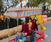 Red Bull Soapbox Race In India I Soapbox Race Funniest Crashes I Red Bull Soapbox Race Hyderabad 2024 from extreme mmd