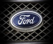 Ford announced it will be delaying production of its all electric large SUV and pickup truck. Instead, the company will focus its efforts on new hybrid options across the North American line up.The Detroit based company said it will continue its investment in electric vehicles as it pushes back production of its T3 pick ups and the new three row EV SUV.
