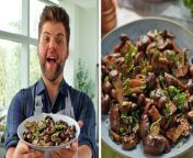 Continuing the trend of popular one-pan/one-pot recipes, Eatingwell brings you this buttery and delicious side dish. In this video, Matthew Francis shows you how to roast Garlic-Butter Mushroom Bites in the oven. Tossed in a savory butter and garlic mixture, Garlic-Butter Mushroom Bites makes use of readily available cremini mushrooms to make this vegetarian-friendly appetizer. In under 30 minutes, serve these bites to a crowd or for a solo night indoors!