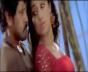 Trisha Full Body Touched and Enjoyed by an Actor from girl body part lipboobcutleghand to kiss