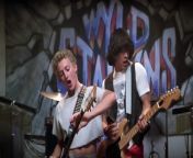 Bill and Ted are high school buddies starting a band. They are also about to fail their history class—which means Ted&#124; dG1fc0Z5MTdhdXVLMDg