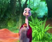 Mama ostrich asks munki and trunk to babysit her egg. Munki thinks it&#39;s going to be easy job. But the eggs are escape artist, and they&#39;re soon leading munki and trunk on a high speed chase through the jungle . Causing chaose and heading towards every kind of disaster.