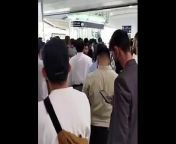 Dubai Metro witnesses major rush from metro boobs press