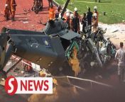 No survivors were found at the crash site involving two Royal Malaysian Navy (TLDM) helicopters in Lumut, Perak on Tuesday (April 23).&#60;br/&#62;&#60;br/&#62;All 10 crew members perished after their helicopters collided during training at the TLDM stadium in Lumut, Perak.&#60;br/&#62;&#60;br/&#62;The two helicopters, Eurocopter AS555SN Fennec and Agusta-Westland AW-139 crashed during training for a flyover for the 90th Naval Day celebration. &#60;br/&#62;&#60;br/&#62;Read more at https://shorturl.at/ltEG0&#60;br/&#62;&#60;br/&#62;WATCH MORE: https://thestartv.com/c/news&#60;br/&#62;SUBSCRIBE: https://cutt.ly/TheStar&#60;br/&#62;LIKE: https://fb.com/TheStarOnline