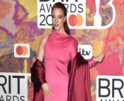 Jess Glynne was considering calling it quits but couldn&#39;t &#92;