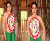 Urfi Javed never leaves any stone unturned to create a sensation with his outfits. Now Urfi has made a dress from such a thing that you will lose your sleep after seeing it. Urfi Javed made a fun top from a mosquito repellent racket. Watch video to know more... &#60;br/&#62; &#60;br/&#62;#UrfiJaved#UrfiJavedNewdress #spotted #filmibeat &#60;br/&#62; &#60;br/&#62;~PR.133~ED.141~