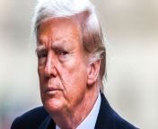 Donald Trump's repeated blunders have doctors worried he might be suffering from dementia from xxx doctors